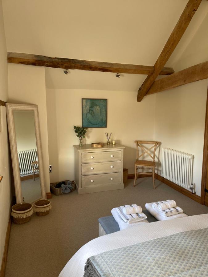 The Cider Barn - Spacious First Floor Apartment Set Within Barn Conversion Челтенхам Экстерьер фото