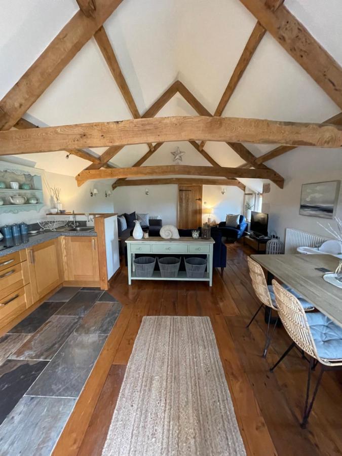 The Cider Barn - Spacious First Floor Apartment Set Within Barn Conversion Челтенхам Экстерьер фото